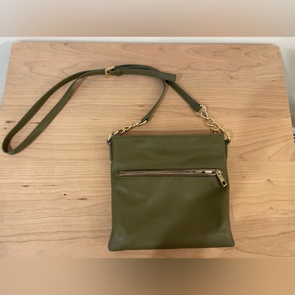 chic buds Handbags - Crossbody Bag - olive green with gold accents and built in charger